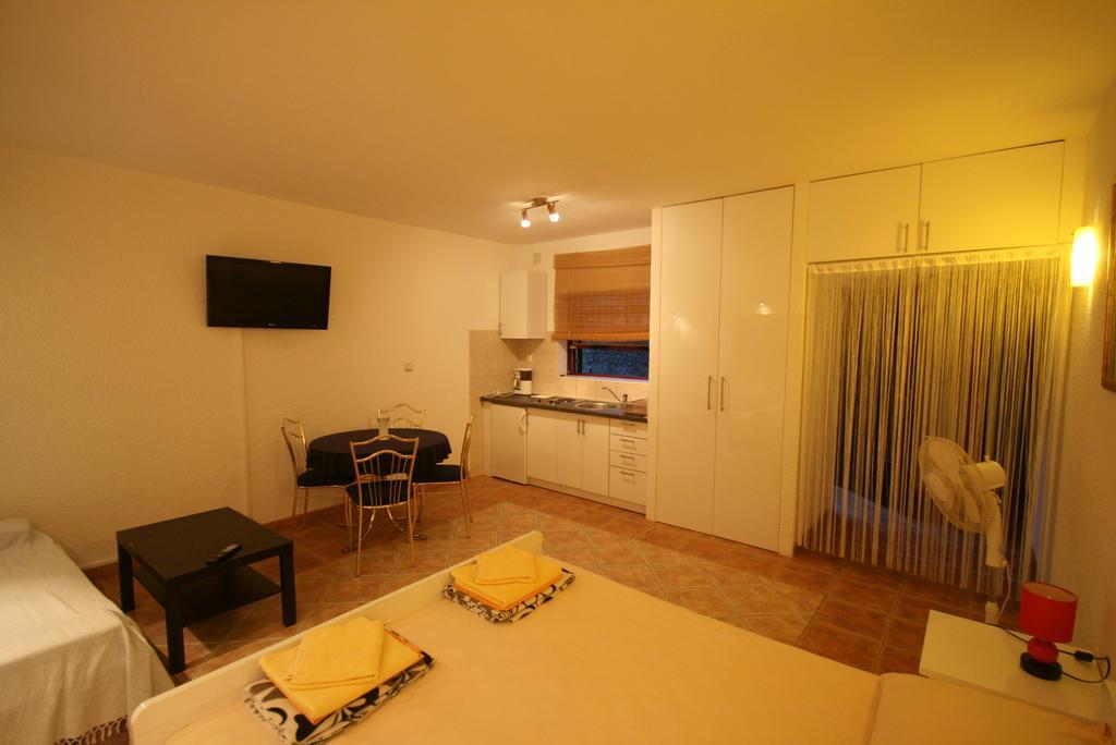 Apartments Agape Цриквениця Екстер'єр фото