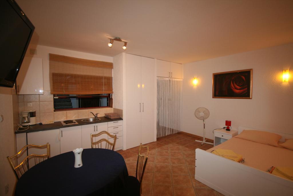 Apartments Agape Цриквениця Екстер'єр фото